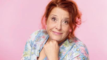 Bild: Martina Bogdahn
„Mama Bavaria“ Luise Kinseher tritt am 25. Oktober im Kultur-Schloss Theuern auf.