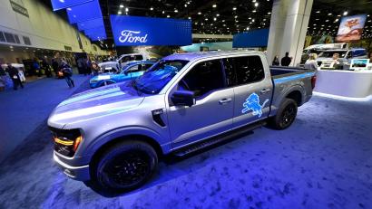 Bild: Jose Juarez/AP/dpa
Jahrelang das meistverkaufte Auto der USA: Der Ford F-150, hier als Teil einer limitierten Edition. (Archivbild)