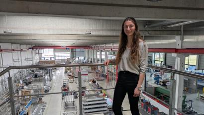 Bild: pz
Angelina Trißl ist mit 22 Jahren Bauingenieurin beim Unternehmen Kassecker Stahl- und Metallbau in Waldsassen. Die Prüfung zur Technischen Systemplanerin, die dem Studium vorgelagert war, hat sie als Beste in Bayern absolviert.