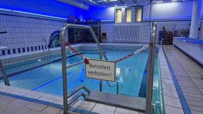 Bild: Lowak
Das kleine Hallenbad im Klinikum Weiden wird aus Kostengründen geschlossen. Viele Patienten bedauern dies sehr.