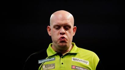 Bild: Zac Goodwin/PA Wire/dpa
Van Gerwen musste in Berlin zurückziehen.