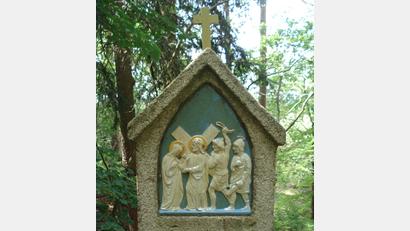 Archivbild: Anton Fleischmann
Die 4. Station des Kreuzwegs: Jesus begegnet seiner Mutter.