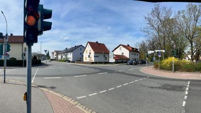 Bild: Gabi Schönberger
An der Kreuzung Parksteiner Straße/Mooslohstraße entsteht bald eine neue Ampel.
