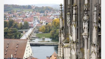 Symbolbild: Daniel Löb/dpa
Drei Nordoberpfälzer Persönlichkeiten ziehen ins Diözesankomitee Regensburg ein.