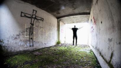 Bild: Robert Christ/exb
"Ins Licht" - so ist diese Fotografie von Robert Christ überschrieben. Der Waldsassener hat einen weiteren internationalen Titel für seine Arbeiten erhalten.