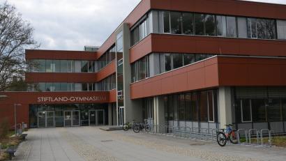 Bild: as
Das Stiftland-Gymnasium war eine der Pilotschulen, die das Projekt Mittelstufe plus angeboten haben. Deshalb gibt es in diesem Jahr in Tirschenreuth auch Abiturprüfungen.
