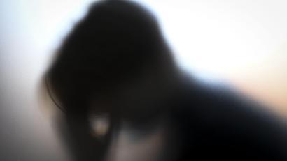 Symbolbild: Emmi Korhonen/dpa
Immer mehr Menschen fehlen in der Arbeit wegen psychischer Erkrankungen. Witt packt das Thema nun an. Auch Geschäftsführer Johann Kiener – aus persönlichen Gründen.