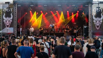 Bild: K&amp;S Photography/Deus Vult
Die Band "Deus Vult" auf einem ihrer Auftritte 2023.