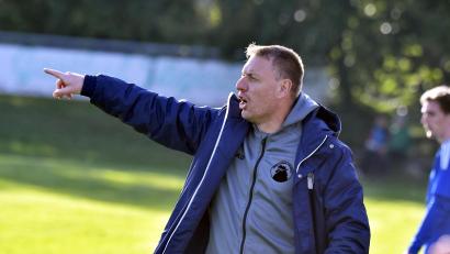 Bild: Hubert Ziegler
Stephan Schmeller bleibt auch in der kommenden Saison Trainer des FC Edelsfeld.