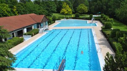 Bild: no
Das Bild des Freibades in Illschwang wird sich stark verändern. Der Gemeinderat hat die Weichen für die Sanierung und Neugestaltung gestellt.