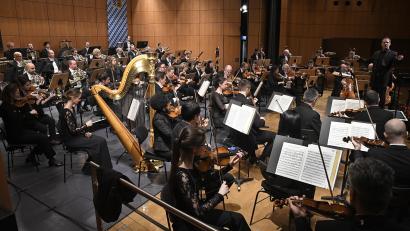 Archivbild: Petra Hartl
Bereits 2020 gastierten die Hofer Symphoniker im Amberger ACC. Am 5. Januar sind sie im Stadttheater.