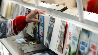 Symbolbild: Jens Kalaene/dpa
Bücher, Musik, Filme: Die kulturellen Highlights von Oberpfälzer Kulturschaffenden aus dem Jahr 2024.