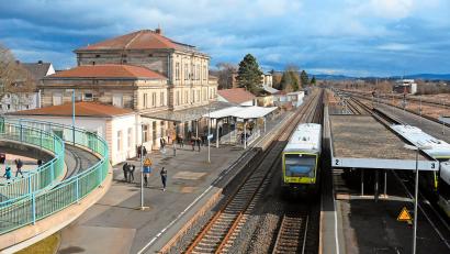Bild: fph
Am Bahnhof Speichersdorf soll Andreas B. auch seinem Friseur aufgelauert haben.