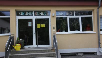 Bild: kro
Ab dem Schuljahr 2026/27 muss auch die Grundschule Mähring eine Ganztagsbetreuung anbieten können, zumindest für die 1. Schulklasse.