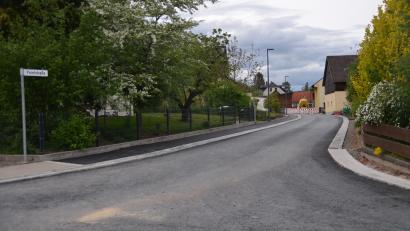 Bild: ak
Der aufwendige Umbau der Pointstraße in Speichersdorf macht immer wieder Probleme bei Anwohnern.