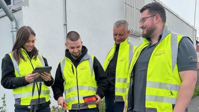 Bild: Karoline Gajeck-Scheuck
Mit Spezialinspektionsgeräten werden das 300 Kilometer lange Gasnetz und die rund 7700 Gashausanschlüsse durch Mitarbeiter der Firma PRT Energietechnik GmbH überprüft.