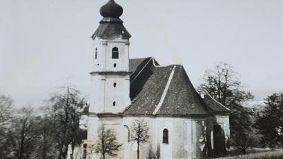 Repro: mas
Fast zwei Jahrhunderte stand auf dem Felixberg mutterseelenallein die Wallfahrtskirche. Erst 1925 fiel der Startschuss für den Klosterbau.