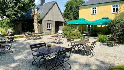 Bild: Familie Gläßl/exb
Das Wirtshaus zur Stieglmühle bei Waldershof ist ein beliebtes Ausflugsziel. Bei schönem Wetter hat auch der Biergarten geöffnet.