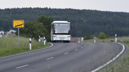 Symbolbild: Petra Hartl
Aufgrund der Sperrung der Unteren Vorstadt in Auerbach kommt es zu Einschränkungen im Linienverkehr.