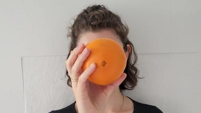 Bild: Privat/dpa
Mara kann keine Orangen essen und nicht einmal Orangensaft mit Fruchtfleisch trinken. Reiner Saft ist für sie aber kein Problem.
