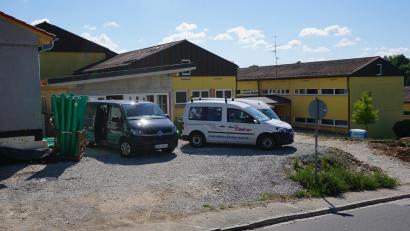 Bild: tra
Für Diskussionen im Gemeinderat sorgte die Auftragsvergabe für Wege und Plätze an der Mittelschule Ensdorf.