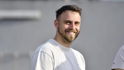 Archivbild: Hubert Ziegler
Roman Reinhardt vom FC Amberg hat als Sportlicher Leiter auch in der Sommerpause alle Hände voll zu tun.