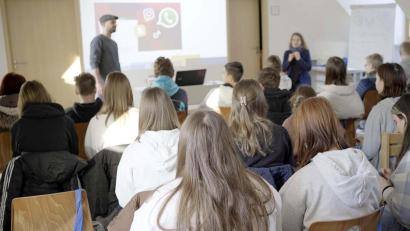 Bild: Jugendmedienzentrum T1
In Weiden startet ein neues Projekt zur Förderung der Medienkompetenz bei Kindern und Jugendlichen.