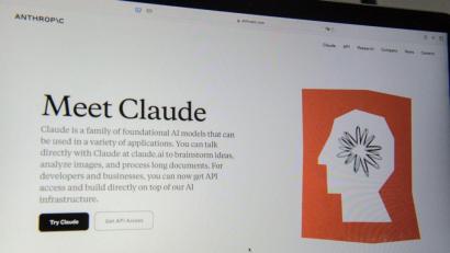 Bild: Andrej Sokolow/dpa
Die neuen Modelle sind die bisher leistungsstärksten von Anthropic. (Archivbild)