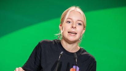 Bild: Michael Kappeler/dpa
Nietzard bleibt bei ihrer Kritik. (Archivbild)