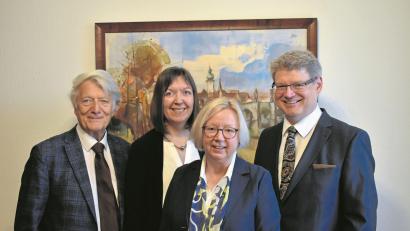 Bild: exb
Das Team der Kanzlei: von links RA Ulrich Sanner, RAin Sylvia Schwägerl-Weiß, RAin Ulrike Meichner und RA Dr. Markus Sanner.