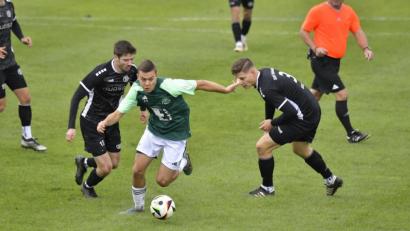 Archivbild: Hubert Ziegler
In der Bayernliga-Relegation kommt es zu brisanten Nachbarduellen zwischen der DJK Gebenbach und der DJK Ammerthal.
