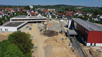 Bild: ESM
Ab Herbst soll die generalsanierte Justus-vom-Brandt-Schule sowie die neu errichtete Kindertagesstätte über eine Wärmezentrale beheizt werden. Den Zuschlag zum Bau erhielt die ESM.