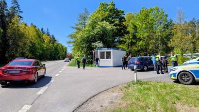 Bild: Symbolbild Bundespolizei
Grenzkontrolle: Mann mit verbotenem Messer gestoppt