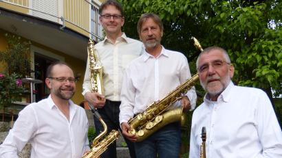 Bild: Schafferhof/exb
Frühschoppen mit Musik der Band Sax-Brothers