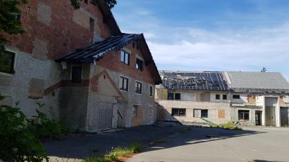 Bild: Benkhardt
Das Steinwaldhaus präsentiert sich in einem desolaten Zustand.