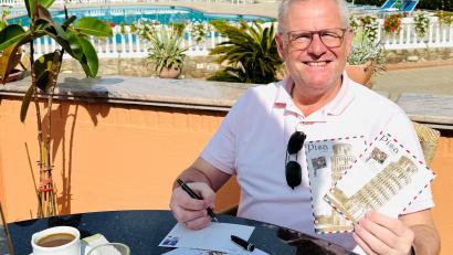 Bild: Andreas Freller
Oberbürgermeister Andreas Feller selbst schickte bereits sonnige Urlaubsgrüße aus der Toskana ins Schwandorfer Rathaus.