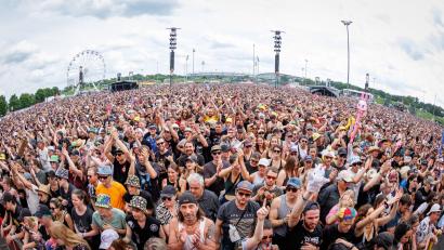 Bild: Daniel Karmann/dpa
Zum 30. Jubiläum erwarten die Veranstalter bei Rock im Park fast 90.000 Musikfans - so viele wie noch nie.
