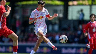 Bild: Langsteiner/privat
Toni Langsteiner (Szene aus einem früheren Spiel) steht mit RB Leipzig im Finale um die deutsche U17-Meisterschaft.
