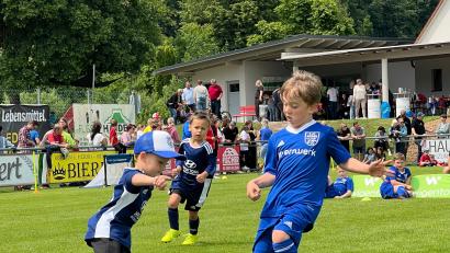 Bild: Matthias Becker
Hochbetrieb herrschte am Pfingstmontag auf dem Sportgelände des 1. FC Rieden bei diversen Nachwuchsturnieren.