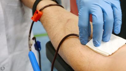 Archivbild: Gabi Schönberger
Nur rund 5 Prozent der Menschen, die in Bayern Blut spenden könnten, nutzen diese Möglichkeit auch.