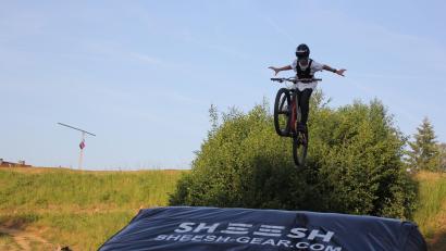 Bild: kro
Spektakuläre Sprünge gab es bei der "Bike Jump Show" zu sehen.
