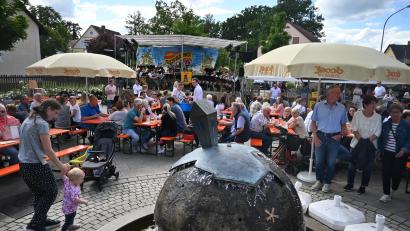 Archivbild: kki
Rund um den Pirker Brunnen steigt am kommenden Sonntag wieder das beliebte Pirkerfest.