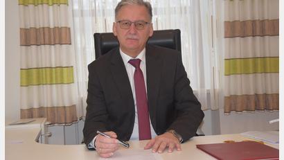 Archivbild: fz
Am 30. April nächsten Jahres räumt Josef Hammer den Bürgermeisterschreibtisch im Rathaus.