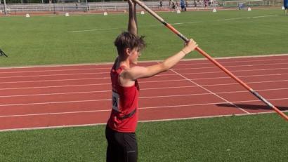 Bild: Rosner
Luis Busch beim Stabhochsprung