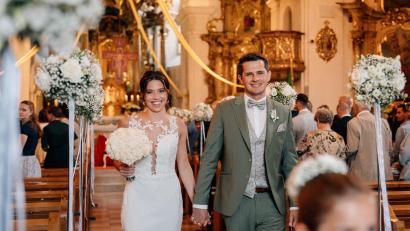 Bild: Markus Thoma
Anja und Florian Hecht sind jetzt auch kirchlich verheiratet.