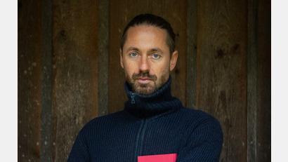Bild: Ben Rakidžija/exb
Ben Rakidžija liest in Marktredwitz aus seiner Novelle "Verteidigung des Mittagsschlafs".
