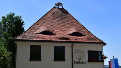 Bild: exa
Im Pullenreuther Rathaus sprach der Gemeinderat über die Kläranlage.