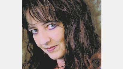 Bild: Agnes O. Eisenreich/exb 
Agnes O. Eisenreich erzählt in Pleystein Geschichten aus der wilden Oberpfalz.