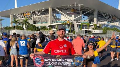 Bild: Mayer/privat
Christoph Mayer vor dem Spiel der Bayern gegen Boca Juniors.