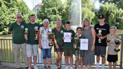 Bild: rgr
Beim Fischerfest Grafenwöhr gibt es Urkunden und Pokale für die besten Angler.